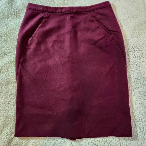 Ann Taylor LOFT Womens Pencil Skirt Maroon NWOT Size 6 - Picture 1 of 6